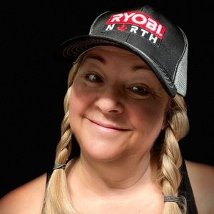 Meet your Posher, Donna